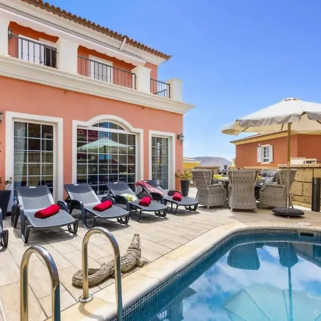 Villa Paris By Chayofa